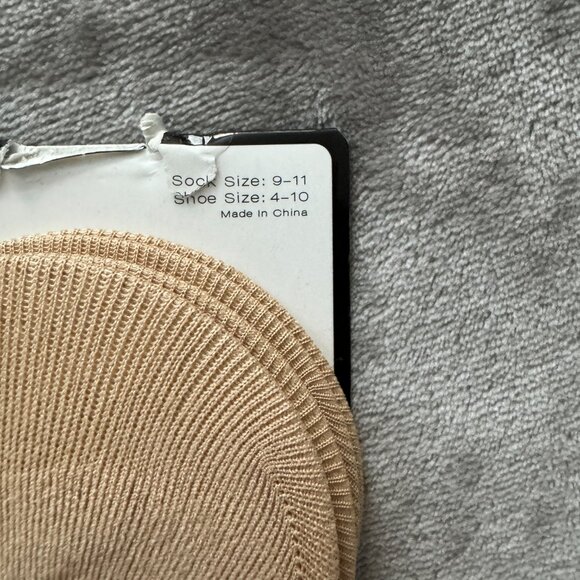 NWT Laundry By Shelli Segal Women's Ballet Cut Microfiber Foot Liner No Show - Picture 2 of 6